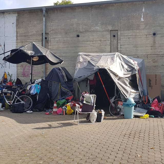 Obdachlos, Kältegang, Kältegäng, Camping, illegal, Moskauer Straße, Camp,