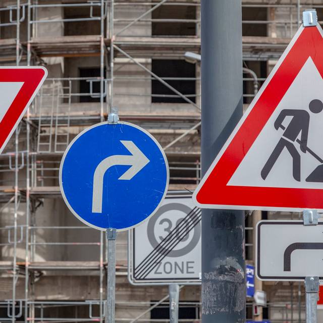 Baustelle, Bauarbeiten, Arbeiter, Bauarbeiter, Schilder