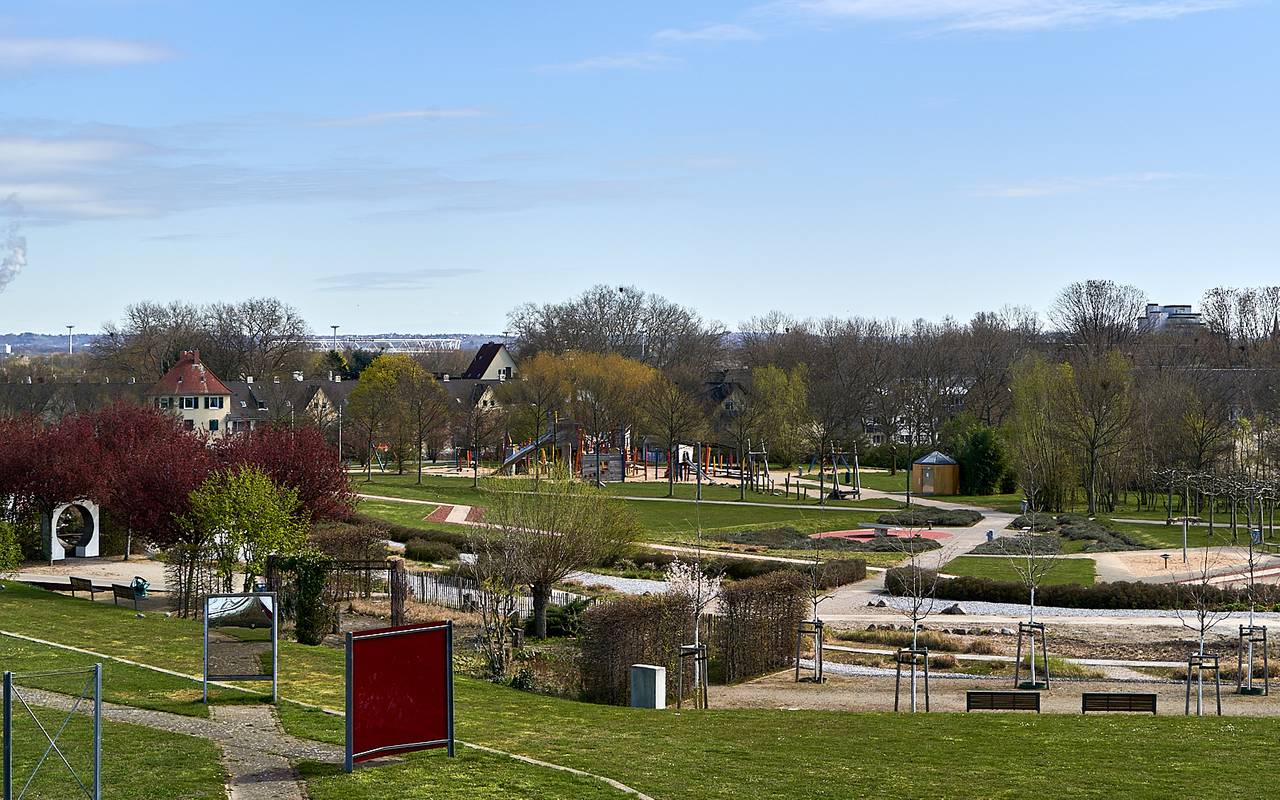 Neulandpark, Leverkusen, geschlossen, Sperrung