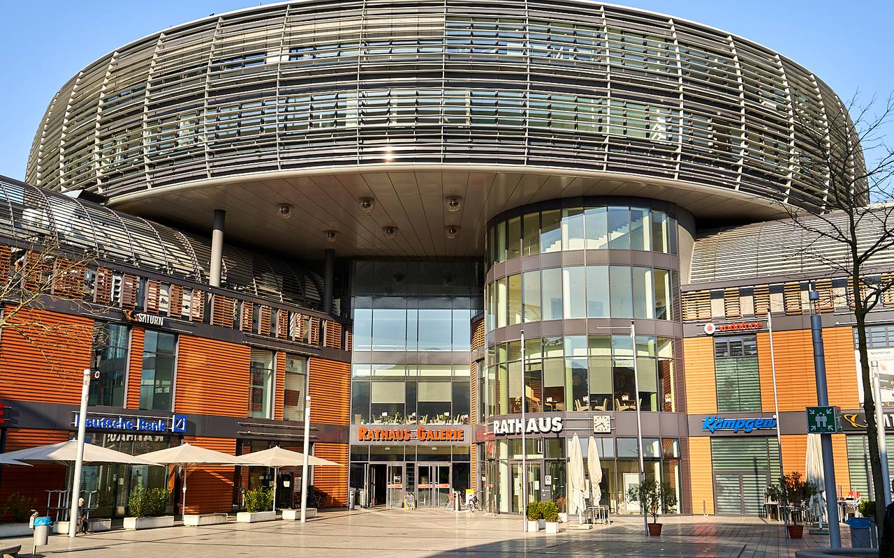 Rathaus-Galerie, Wiesdorf, Fußgängerzone, Symbolbild