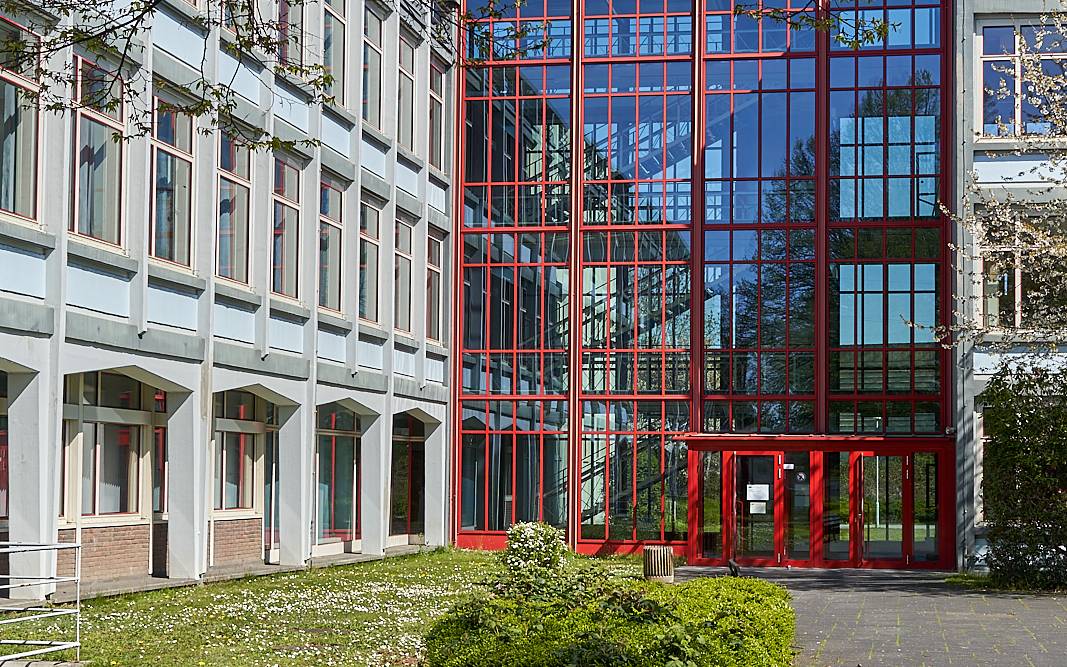 Städtisches Berufskolleg für Wirtschaft und Verwaltung, Berufskolleg, Kinder, Symoblbild, Schule