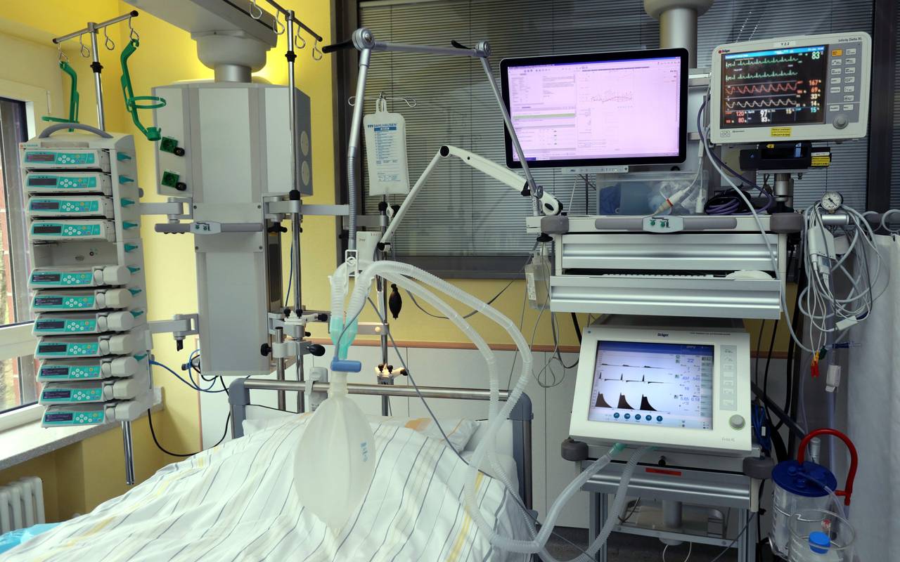 Klinikum Beatmungsgeräte, Klinikum, Corona, Krankenhaus, Klinikum Leverkusen, Intensivstation