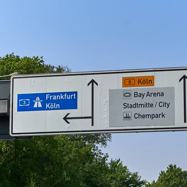 Autobahnschild, Autobahn, Schild, Symbolbild, A1, A3, A59