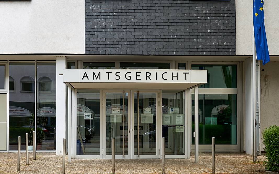 Amtsgericht Opladen, Opladen, Gericht, Polizei, Gericht, Symbolbild