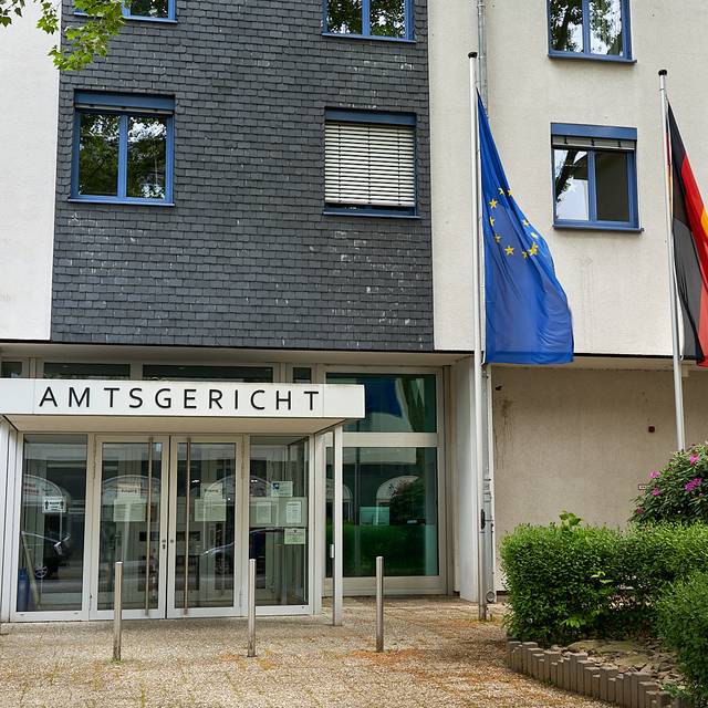 Amtsgericht Opladen, Opladen, Gericht, Polizei, Gericht, Symbolbild