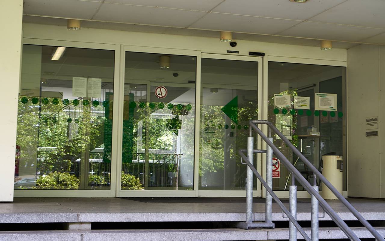 Zulassungsstelle Leverkusen, Symbolbild