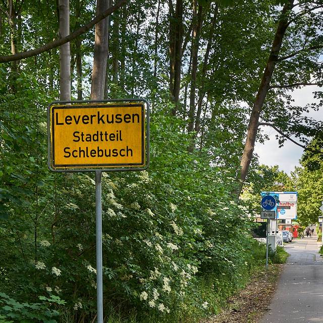 Stadtteilschild Leverkusen-Schlebusch, Schild, Leverkusen, Schlebusch, Symbolbild