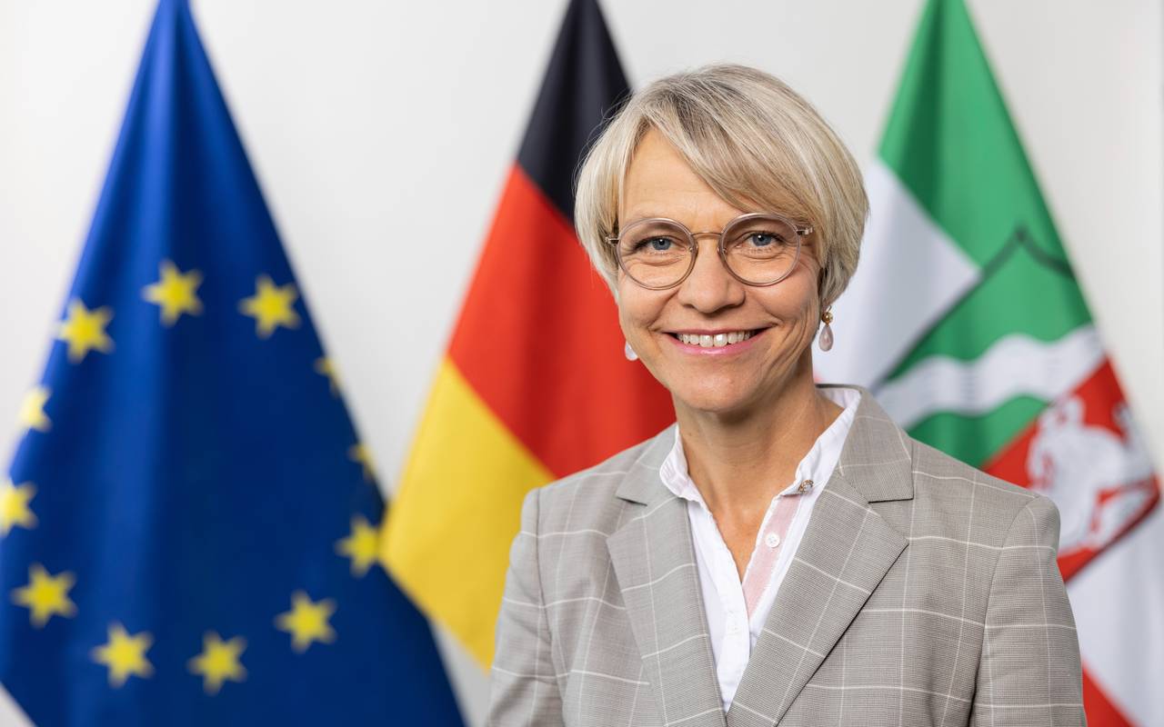 Dorothee Feller NRW-Schulministerin