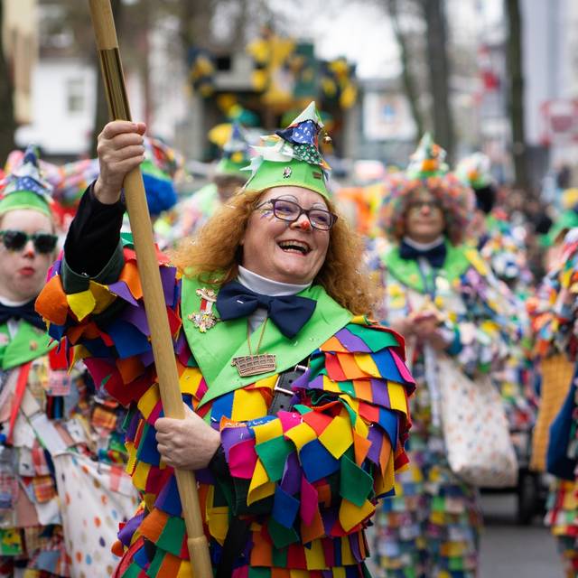 Karnevalszug Leverkusen Wiesdorf 2023 | Radio Leverkusen