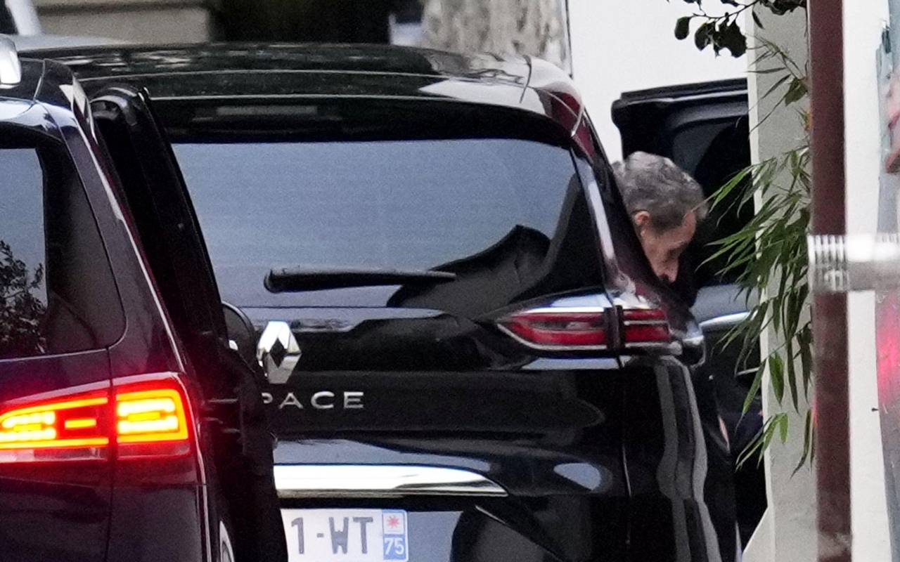 Frankreichs Ex-Präsident Sarkozy kommt unter Auflagen frei