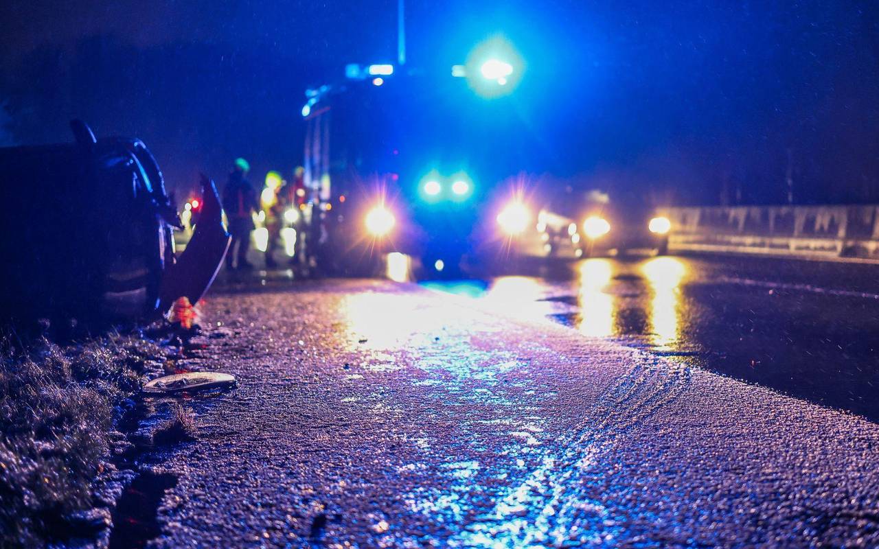 Wetter in Nordrhein-Westfalen - Glatteis sorgt für Unfälle