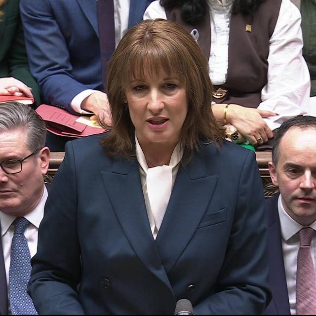 Britische Finanzministerin Reeves legt den Haushalt vor