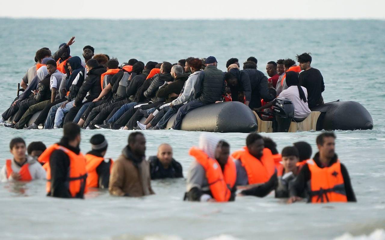 Frankreich will Schleuserboote im Ärmelkanal stoppen