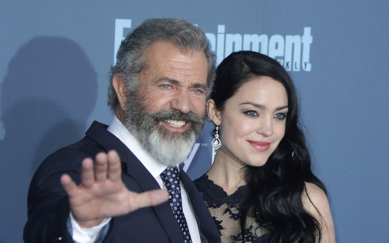 Mel Gibson und seine damalige Partnerin Rosalind Ross
