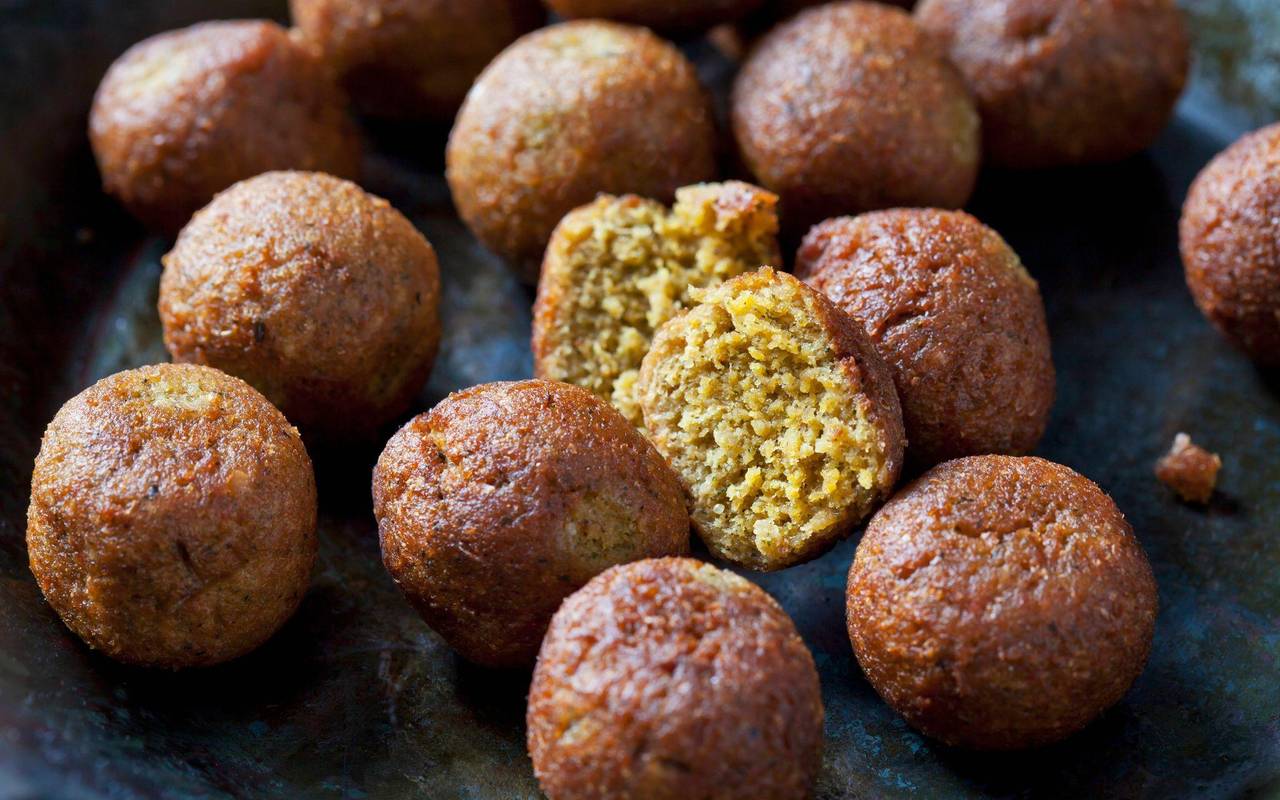 Falafel auf einem Teller