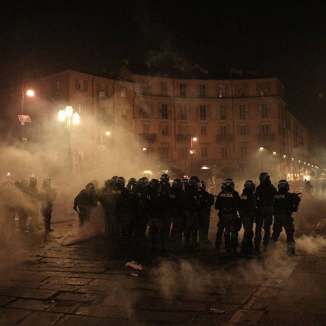 Krawalle wegen Räumung des Turiner Zentrums Askatasuna