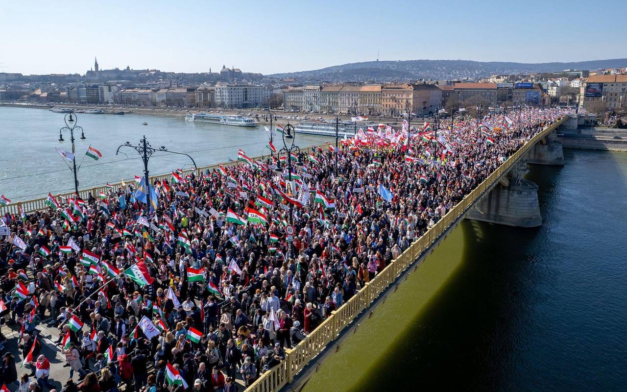 Ungarn Nationalfeiertag - Demonstration von Orban-Anhängern