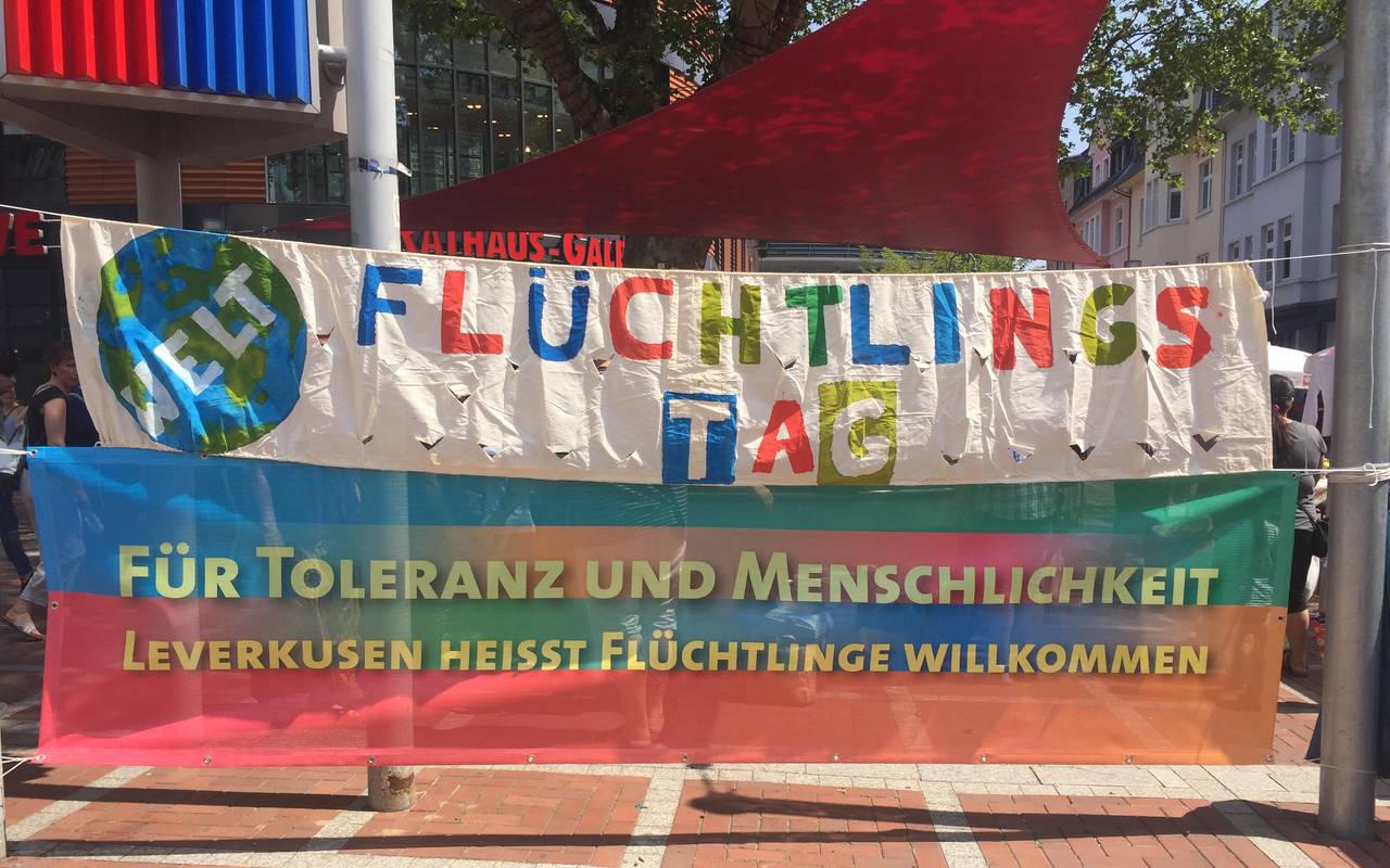 Flüchtlinge, Flüchtende, Integration, Caritas, Integrationsrat, Flüchtlingsheim, Wiesdorf, Flüchtlingsarbeit
