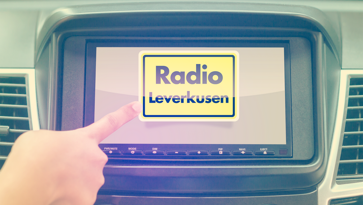 Radio Leverkusen-Reporter Dominik Seibel unterwegs als Streik-Taxi