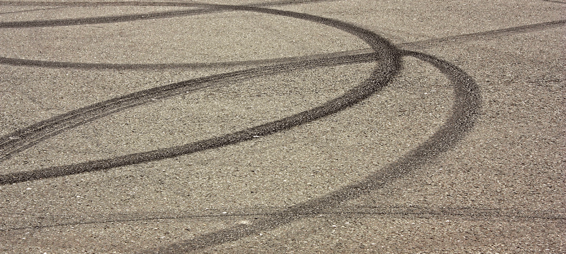 Unfall in Leverkusen-Quettingen: War es ein Straßenrennen?