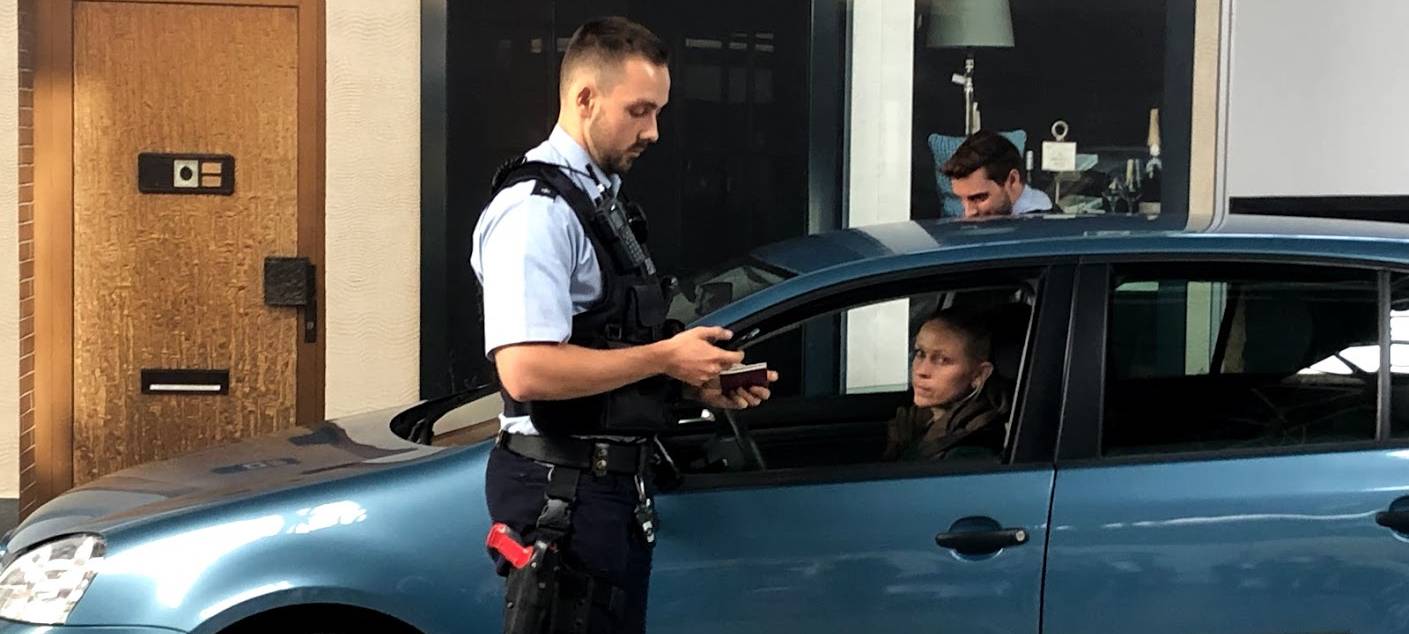 Polizeikontrolle in Leverkusen
