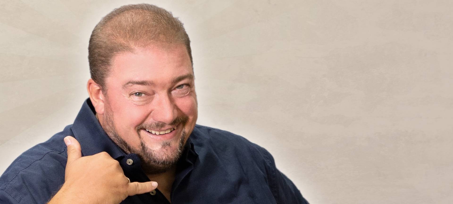 Elvis Eifel - "Viel Kopierpapier"