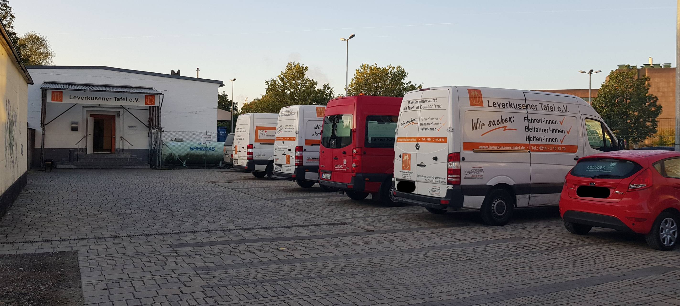 Tafel öffnet wieder für Bedürftige