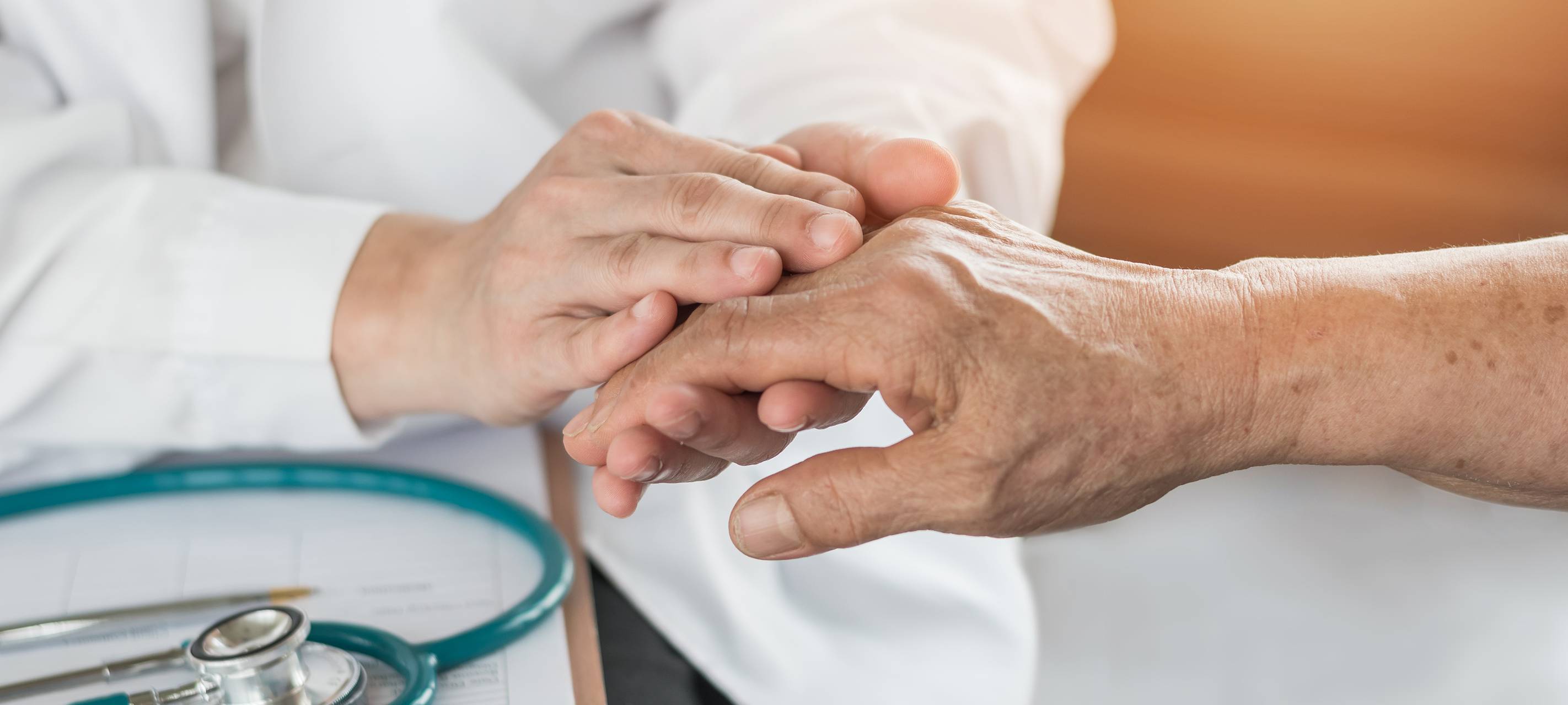 Pflege, Altersheim, Arzt, Pflegerin, Pfleger, Altenpfleger, Altenpflegerin