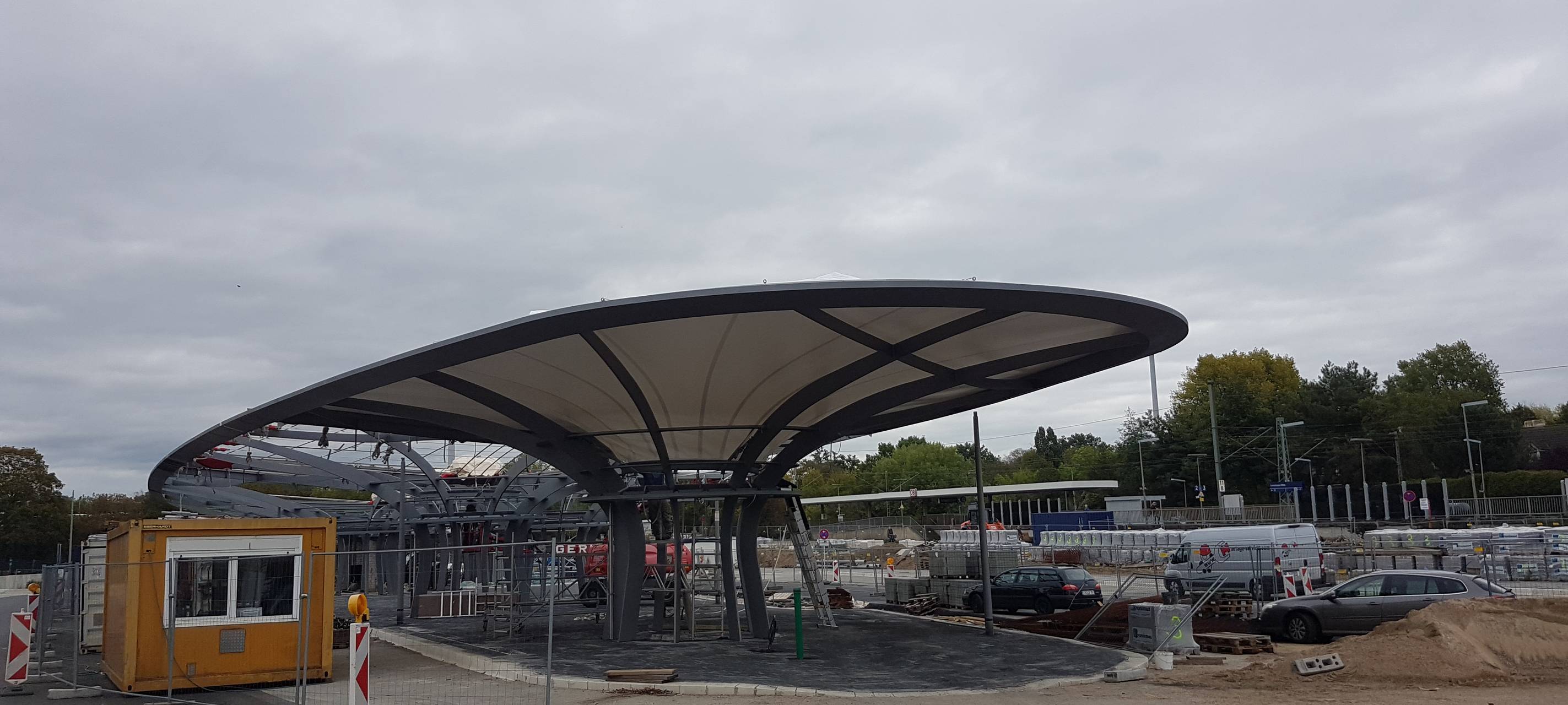 Busbahnhof Wiesdorf in den letzten Zügen