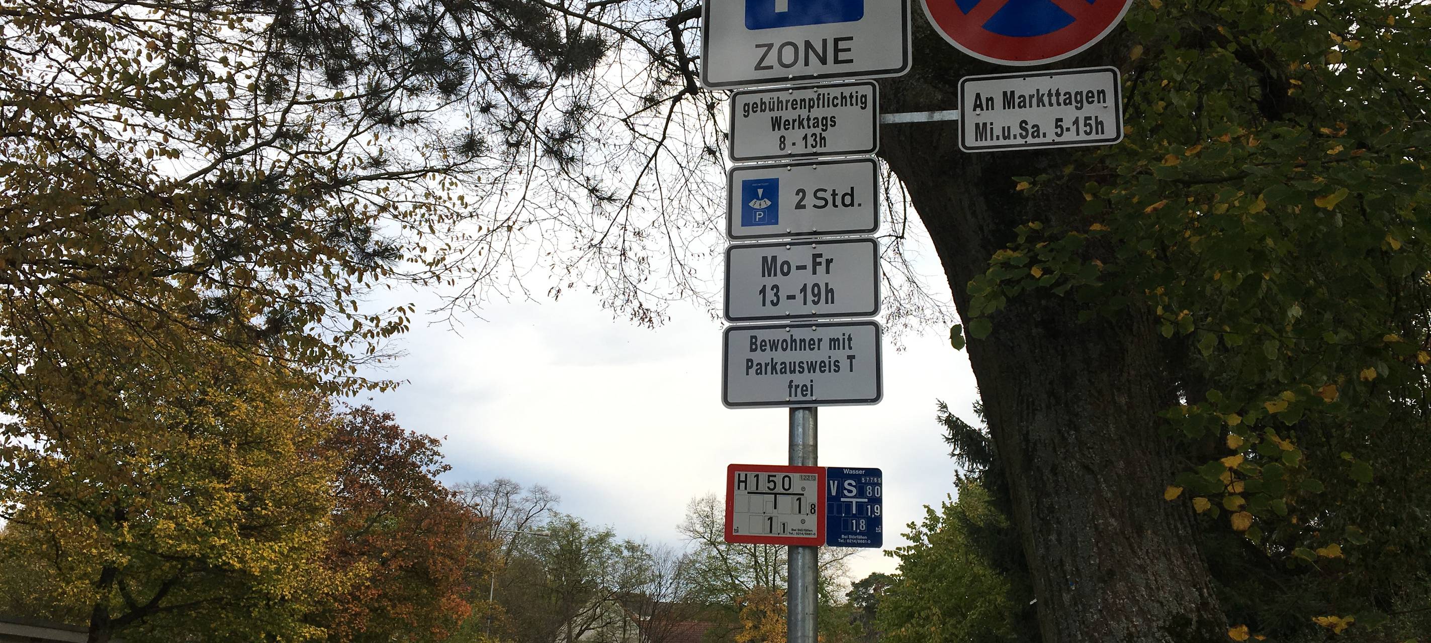 Schlebusch, Marktplatz, Parkplätze, Parksituation