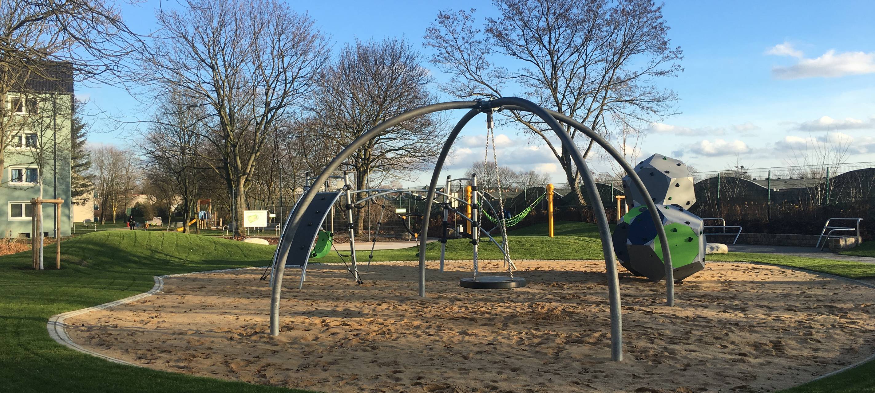 Leverkusen: Lange Wege bis zum nächsten Spielplatz