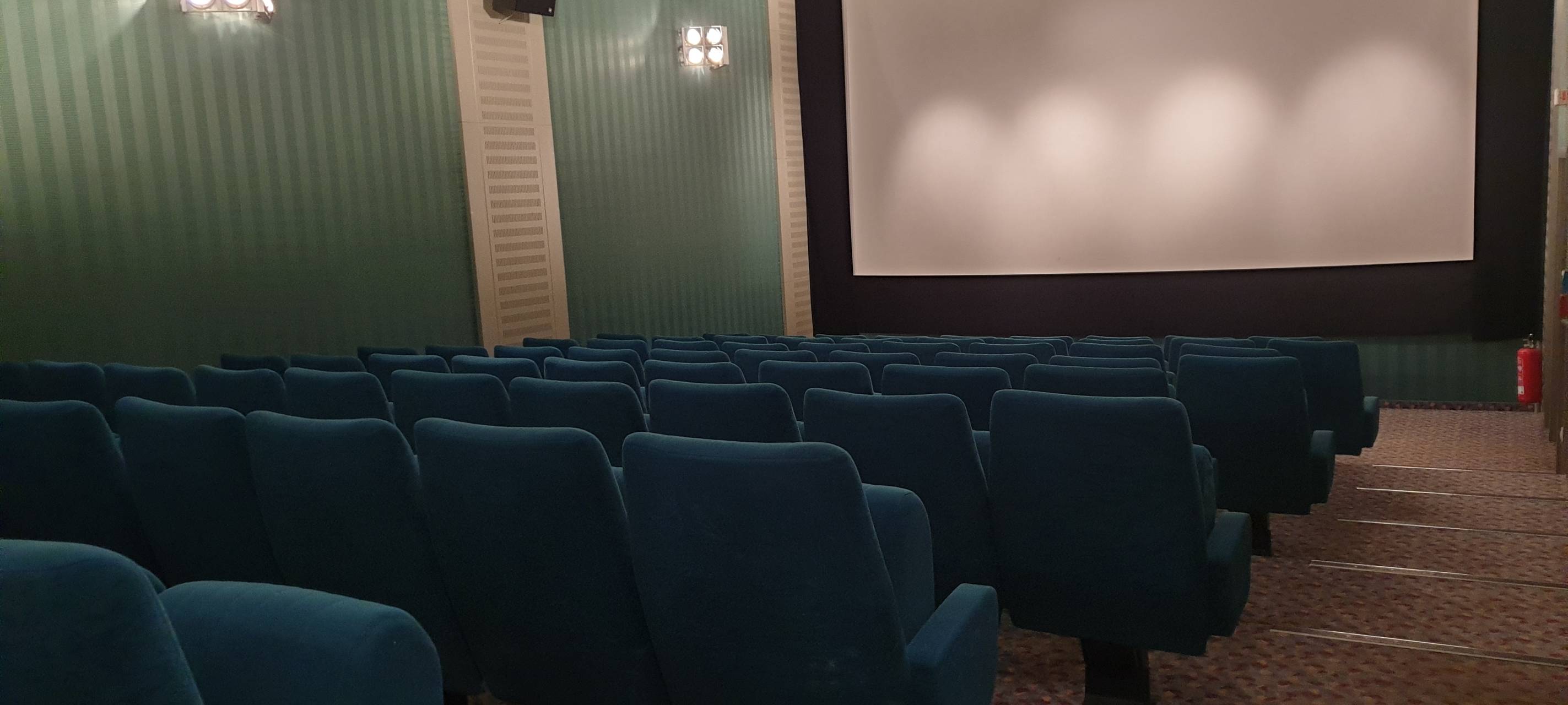 Regenwetter bringt gemischte Kino-Bilanzen in Leverkusen