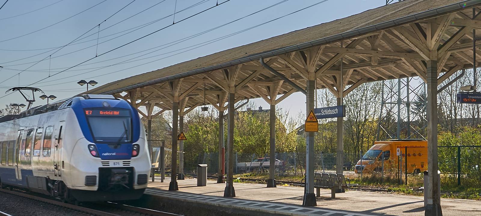 Bahnhof Leverkusen Schlebusch, Bahnhof, Schlebusch, Schild, Symbolbild