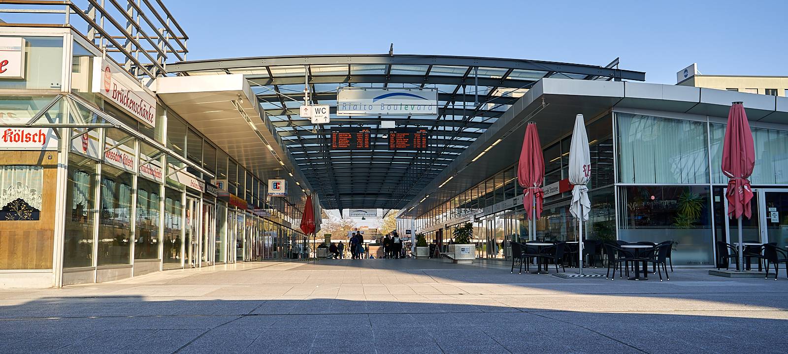 Rialto Boulevard, Wiesdorf, Fußgängerzone, Symbolbild