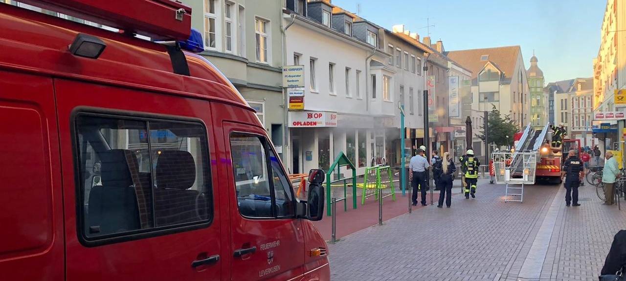 Brand in Bahnhofstraße in Opladen