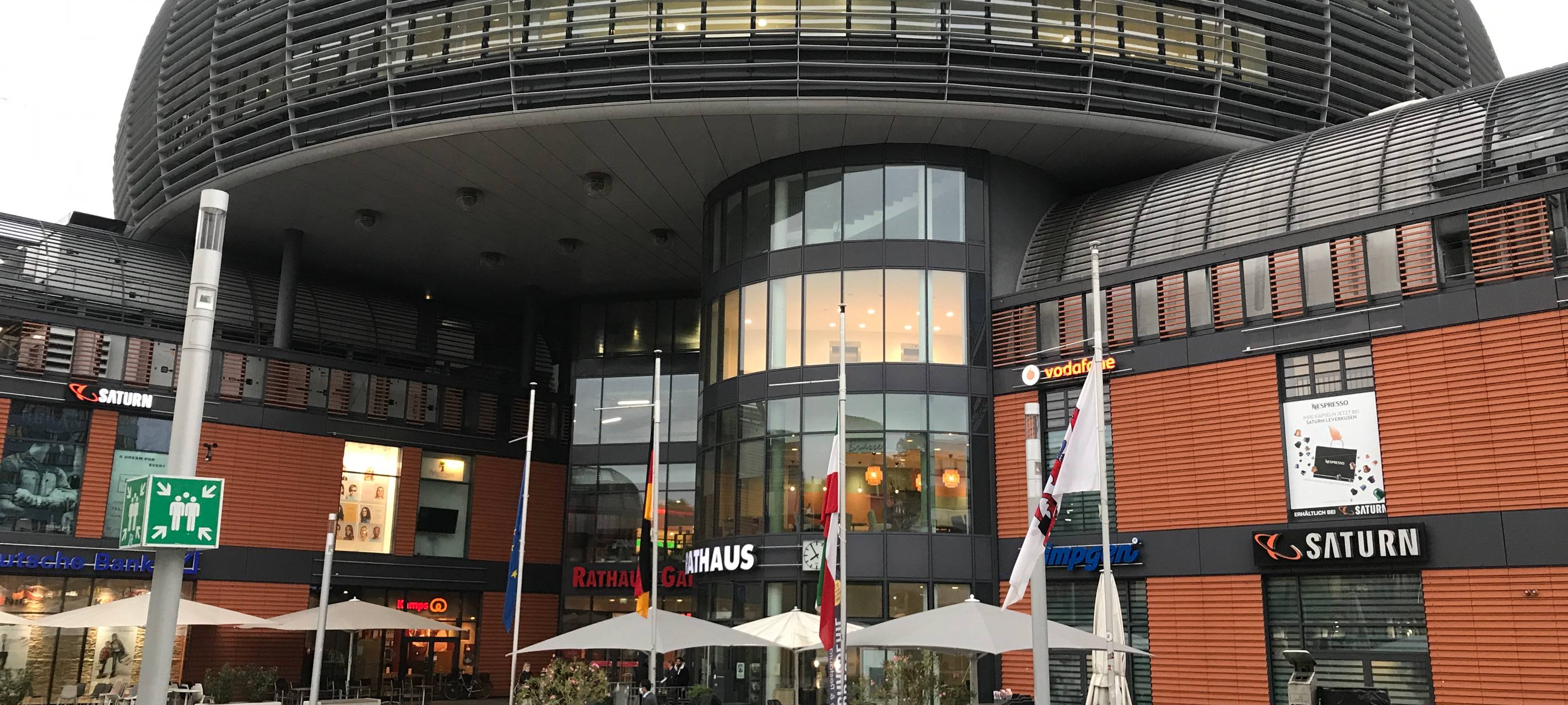 Land ordnet Trauerbeflaggung an