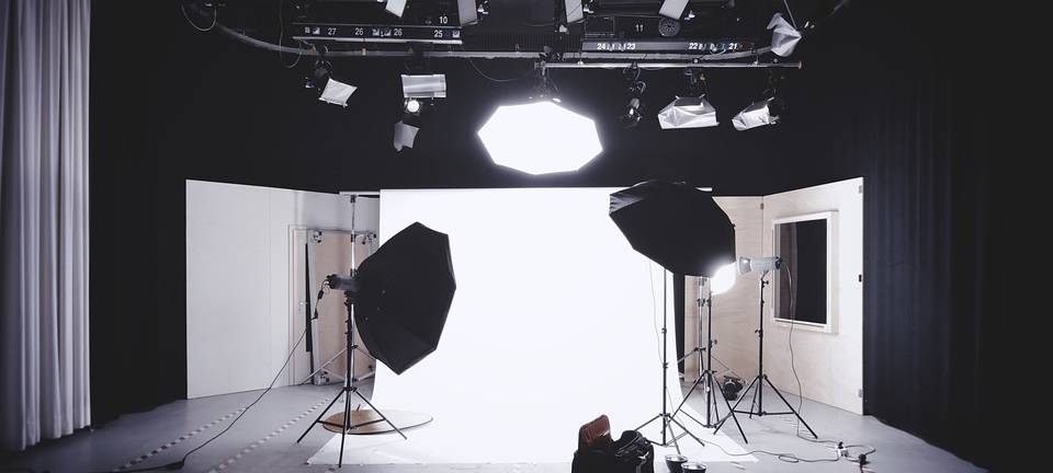 Hunderte Komparsen für Neu-Verfilmung von "Die Welle" gesucht