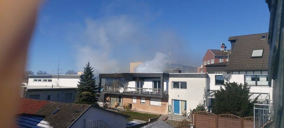Rauchentwicklung durch Hausbrand in Fettehenne
