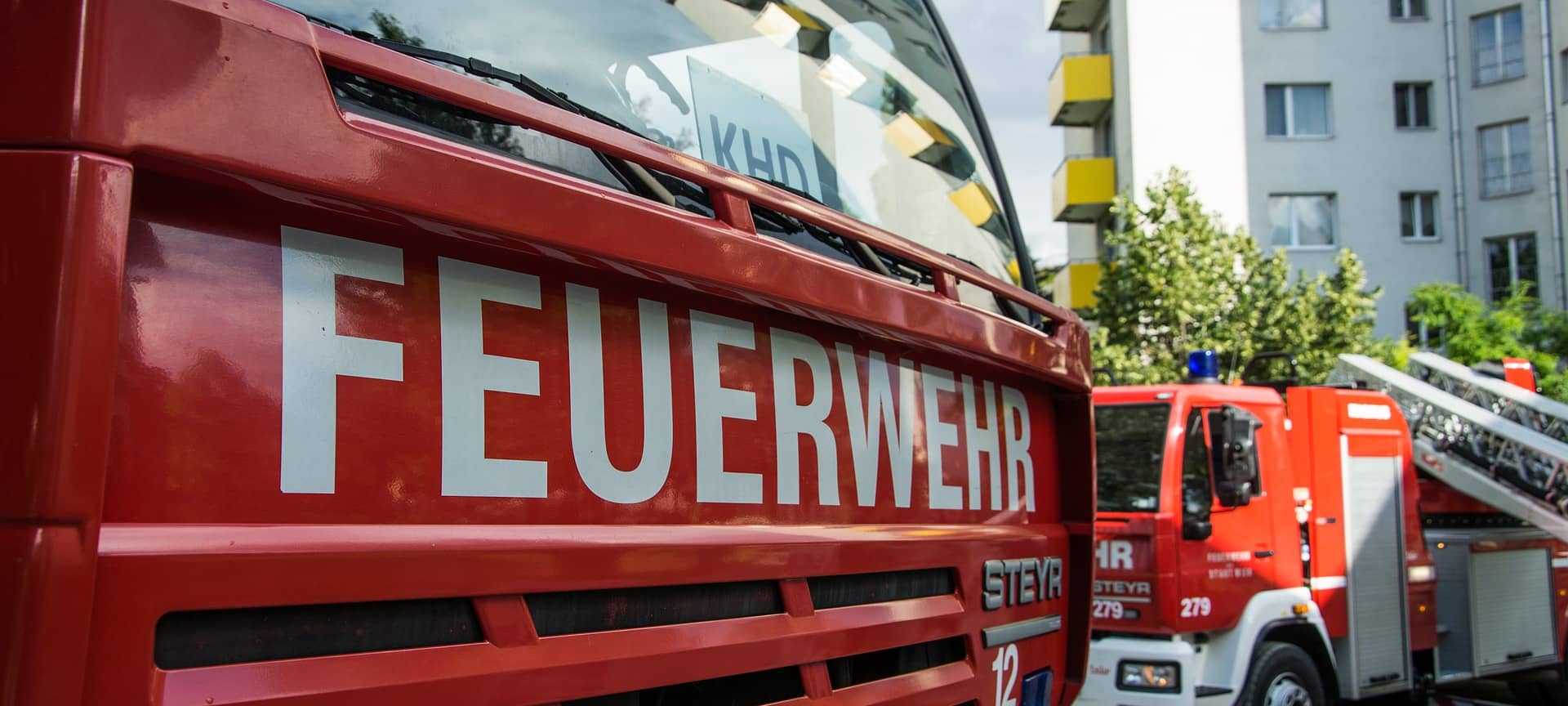 Leverkusen: Ermittlungen wegen brennender Müllcontainer