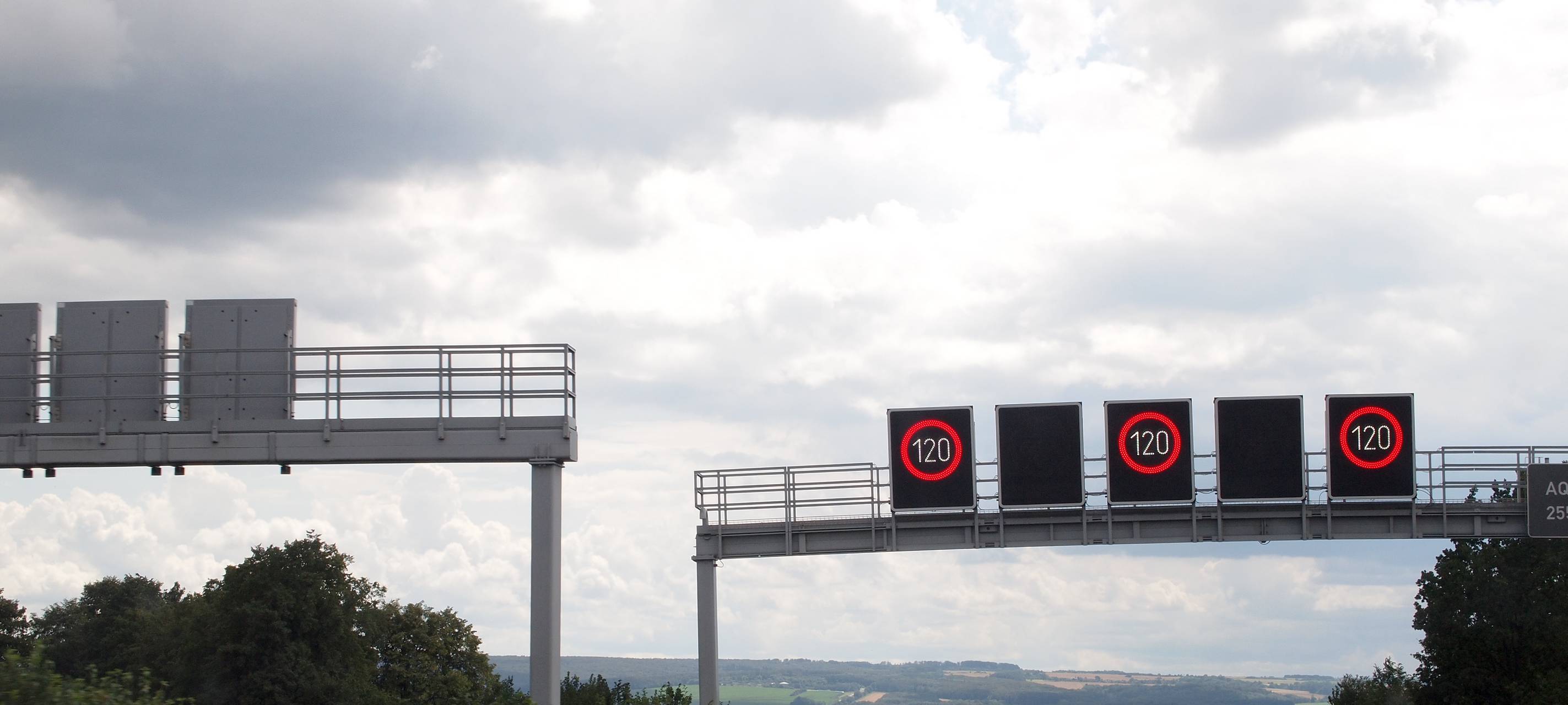 Neue Autobahn-Technik sorgt für weniger Schadstoffe