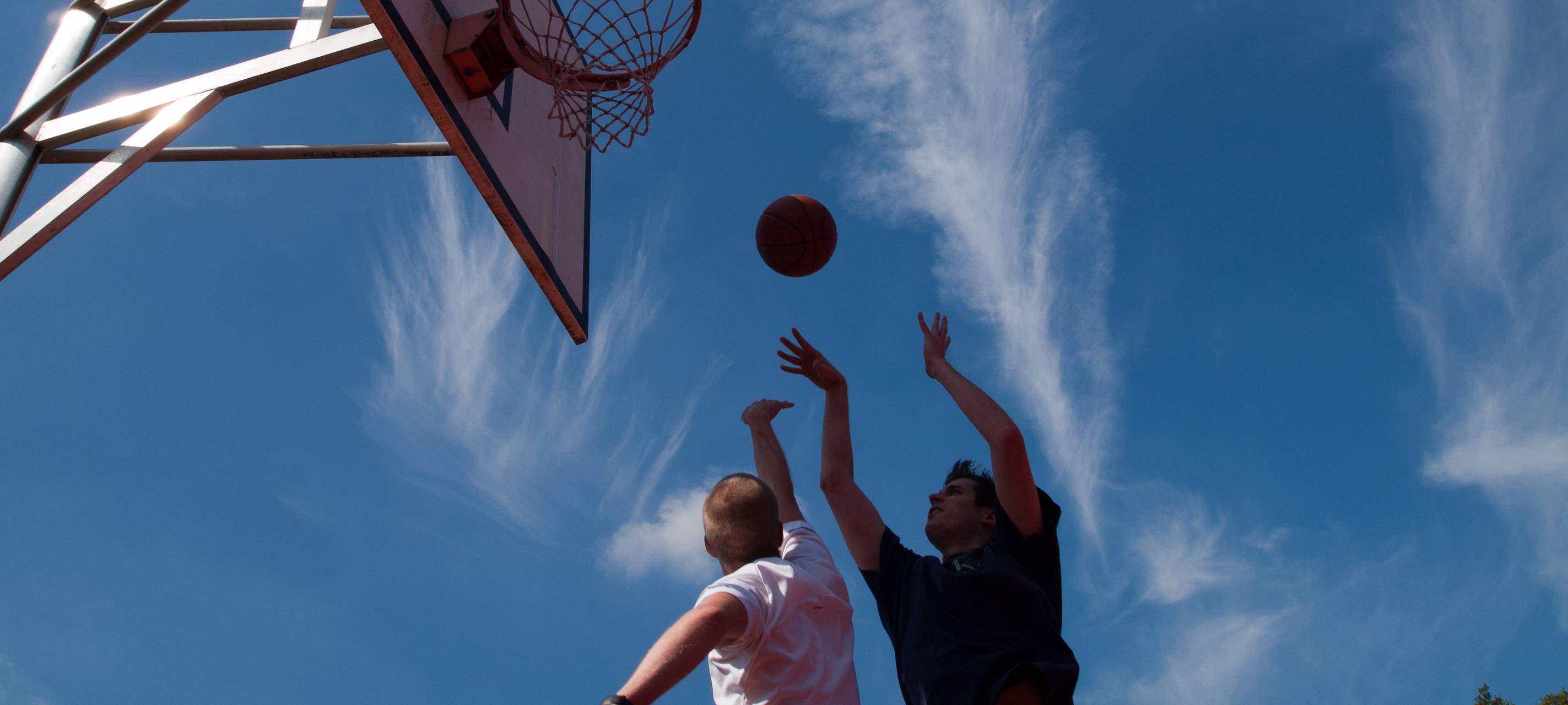 Sport, Kunst und Handwerk für unsere Kids