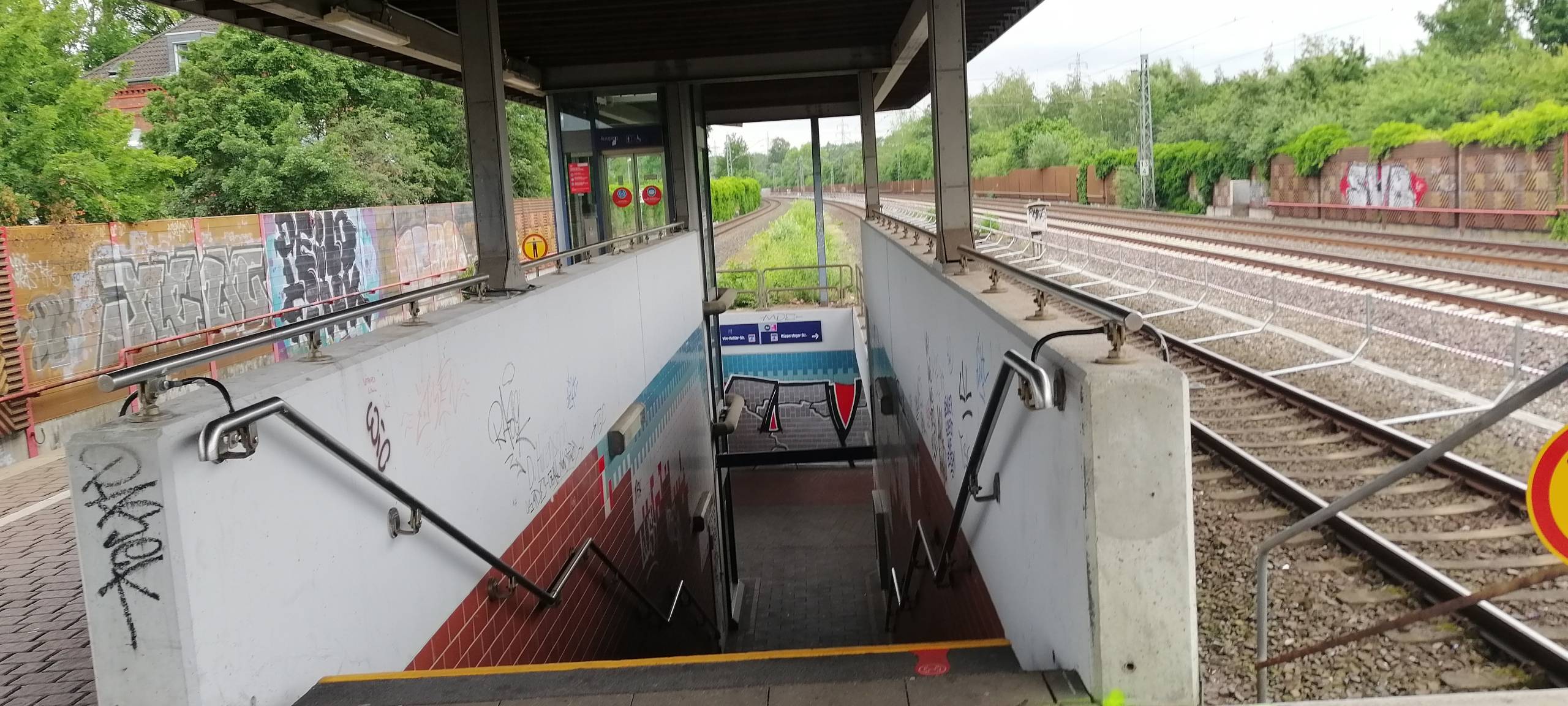 Schlechte Noten für Küppersteger Bahnhof