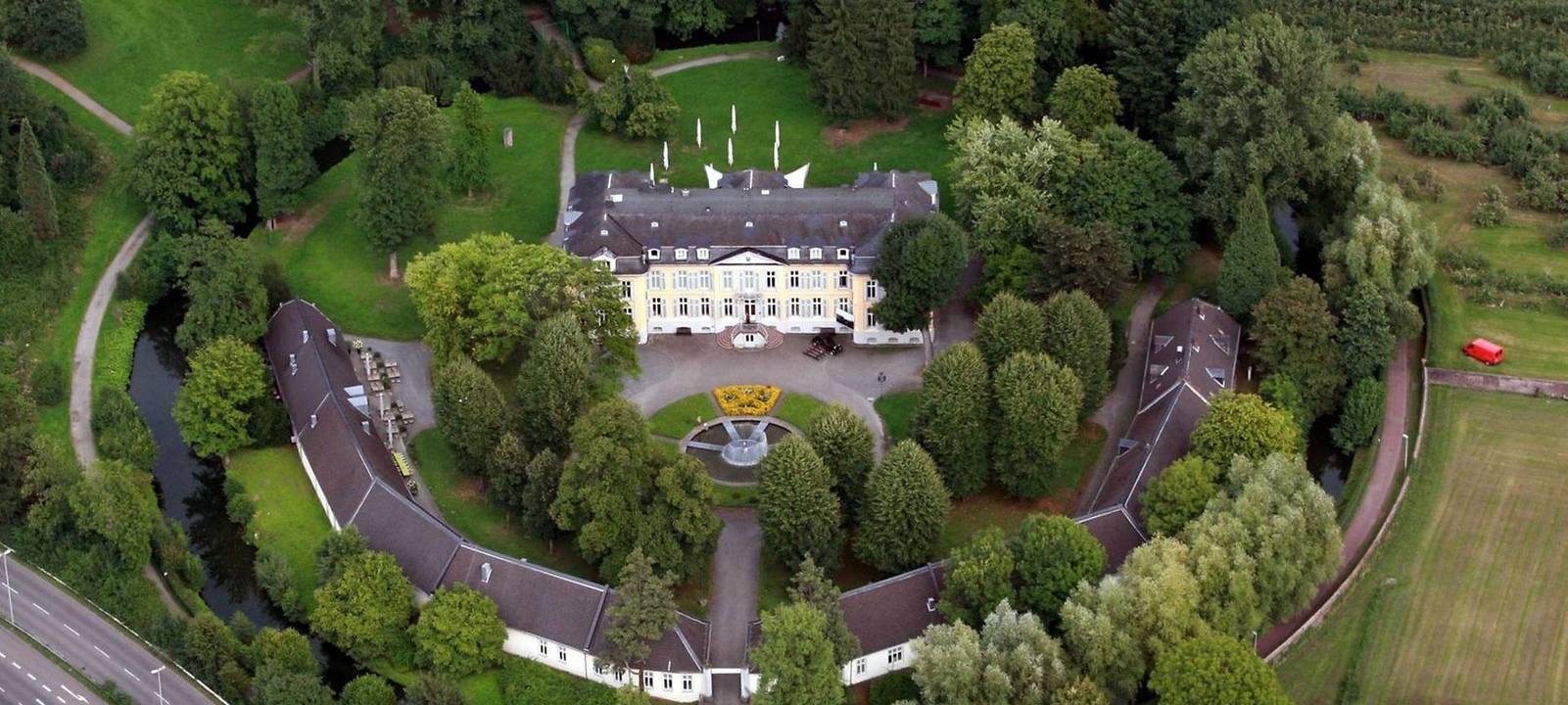 Leverkusen: Verschönerungen am Schloss Morsbroich