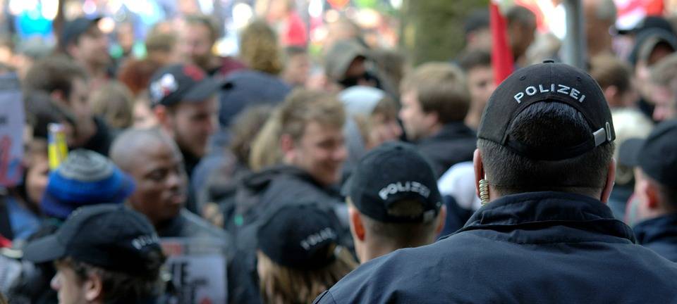 Polizei äußert sich zu Kritik wegen Kurdendemo