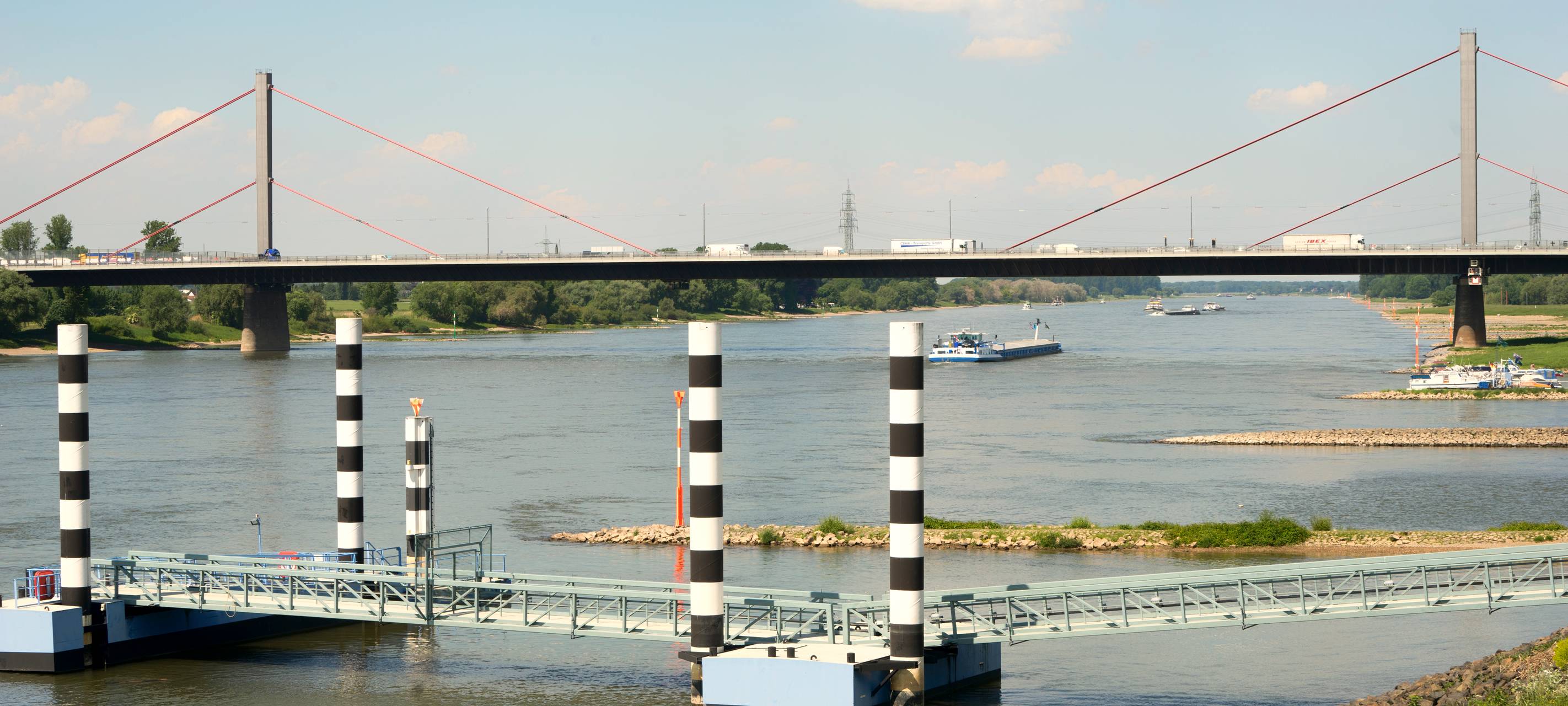 Probleme auf der Rheinbrücke