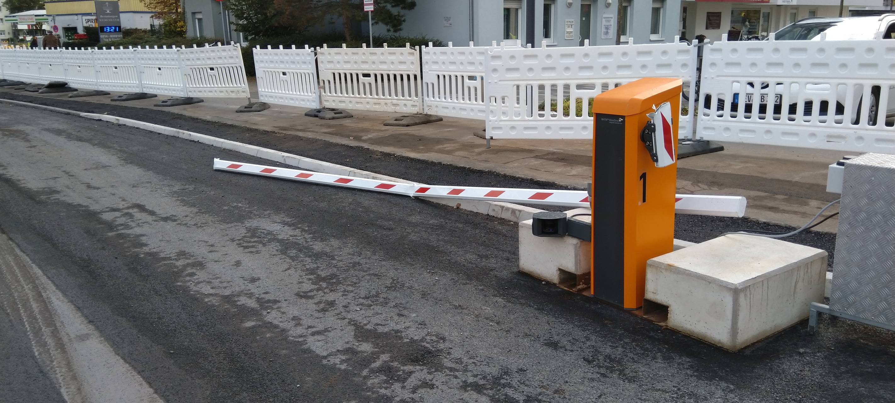 Sperrung in Rheindorf sorgt für Ärger