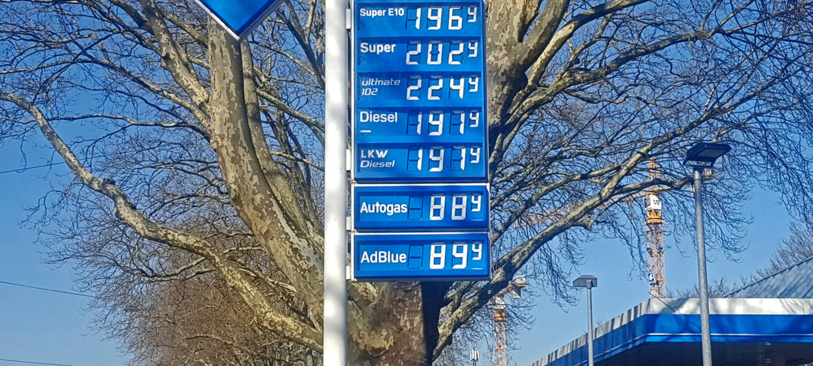 ADAC: So lässt sich günstiger tanken und Sprit sparen