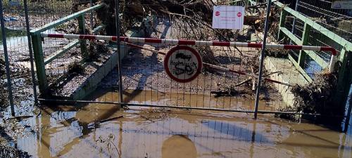 Flutschäden in Leverkusen: Sanierung Ponton-Brücke läuft