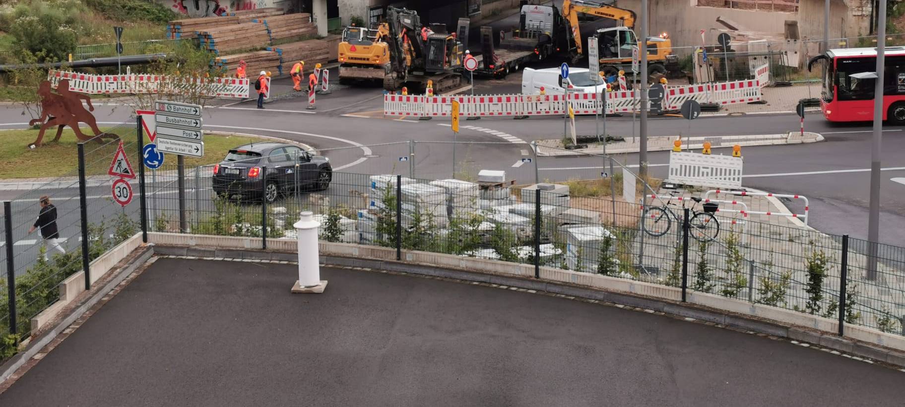 Vollsperrung der Rathenausstraße in Leverkusen