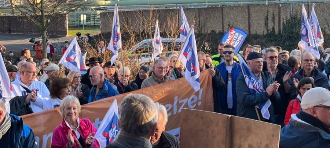400 Menschen protestierten gegen den Autobahnausbau in Leverkusen